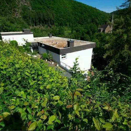 Ferienwohnung Villa Abrioux Am Park Bad Bertrich Exterior photo