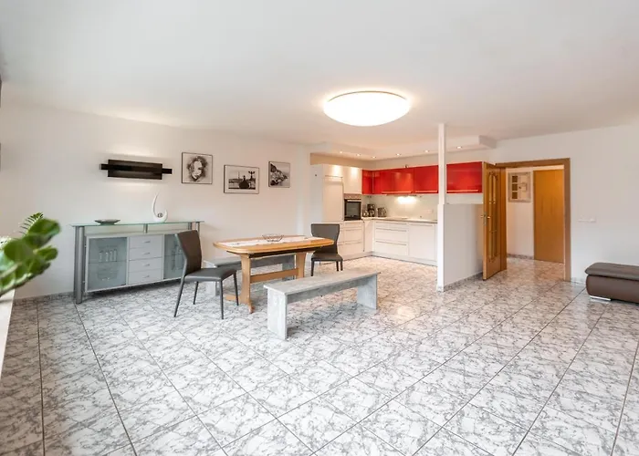 Ferienwohnung Villa Abrioux Am Park