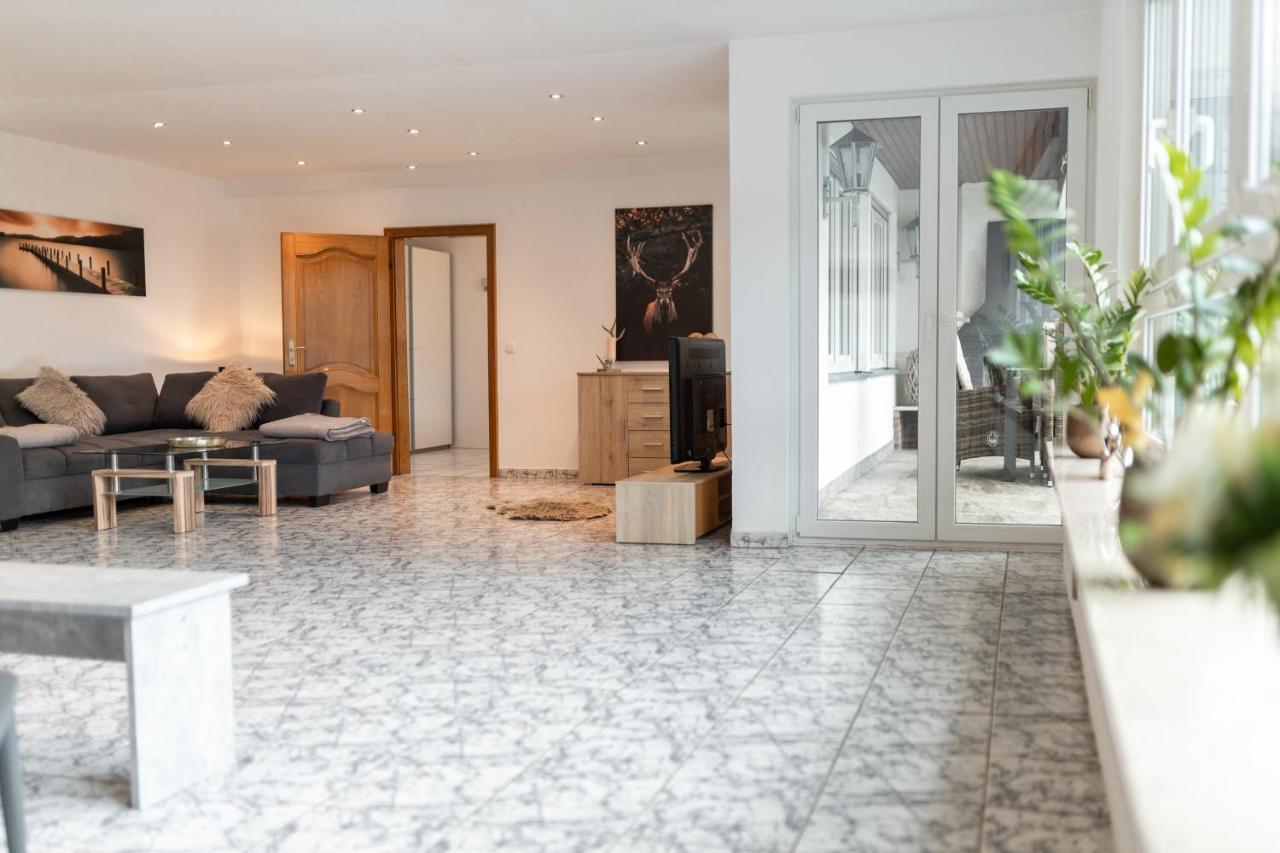 Abrioux Am Park Apartment *